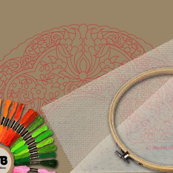 Abanico simbólico en bordado sobre tul – Patrón 01 en papel kraft y PDF