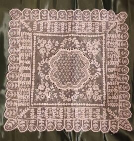 Patrón pañuelo 6e | Bordado en tul a escala real | Bolilleras®