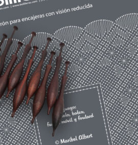 Pañuelo simbólico en encaje de bolillos estilo Torchon – Patrón 03e en formato electrónico