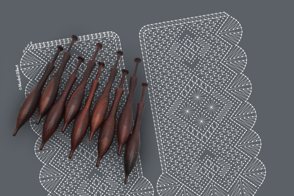 Funda para móvil en encaje de bolillos estilo Torchon – Patrón 05e en formato electrónico