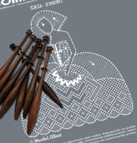 Figura Menina en encaje de bolillos – Patrón 01e en formato electrónico